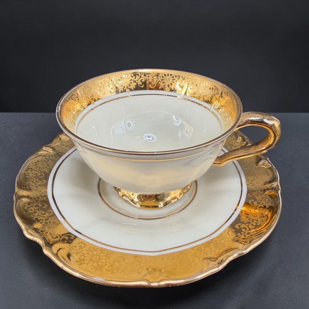 Hutschenreuther Selb Bavaria Demitasse Cup Saucer Gold Encrusted Floral Germany